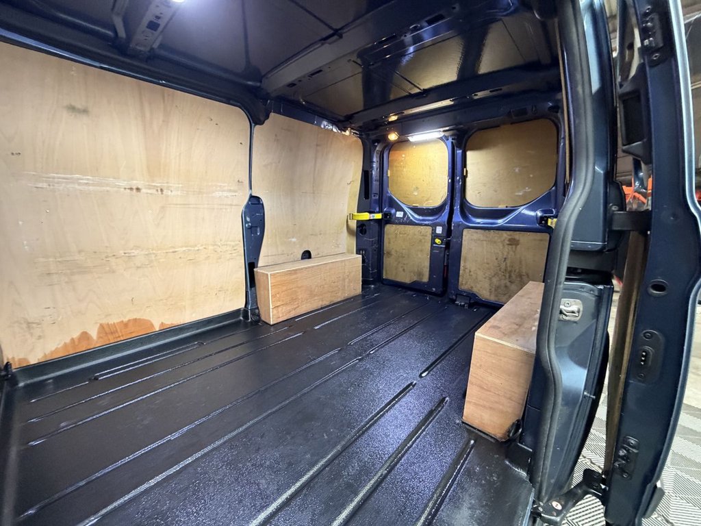Used Ford Transit Custom 2022 for sale - 77820576: Photo 30
