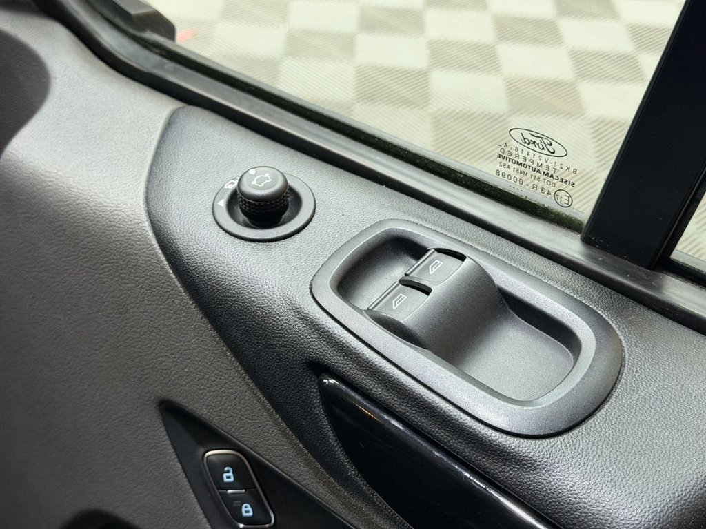 Used Ford Transit Custom 2022 for sale - 77820576: Photo 40