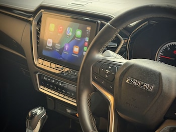 Used Isuzu D-Max 2023 for sale - 78373010: Photo