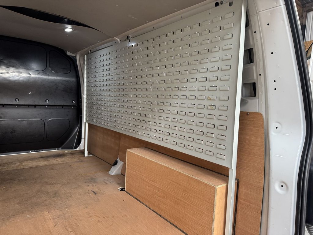 Used Volkswagen Transporter 2020 for sale - 77236787: Photo 19