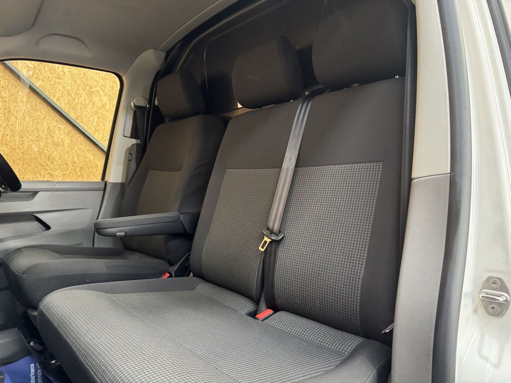 Used Volkswagen Transporter 2020 for sale - 77236787: Photo 23