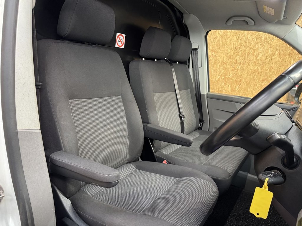 Used Volkswagen Transporter 2020 for sale - 77236787: Photo 6