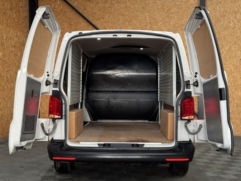 Used Volkswagen Transporter 2020 for sale - 77236787: Photo 8