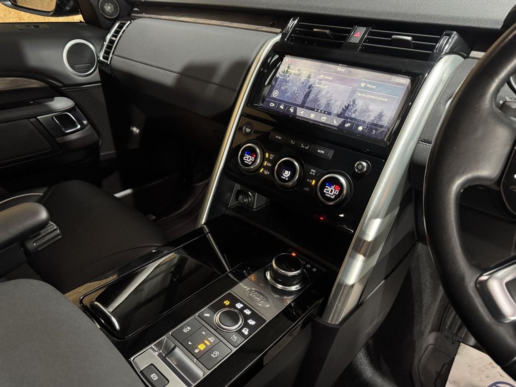 Used Land Rover Discovery 2018 for sale - 76985940: Photo 10