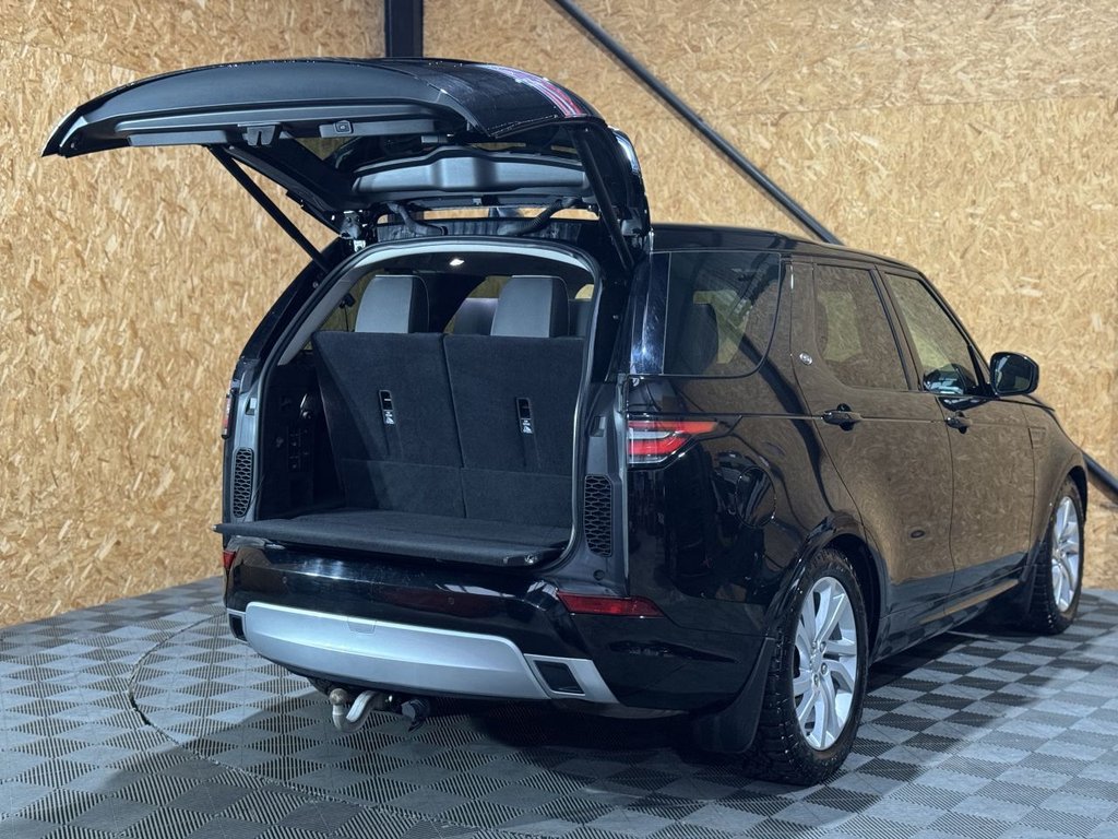 Used Land Rover Discovery 2018 for sale - 76985940: Photo 18