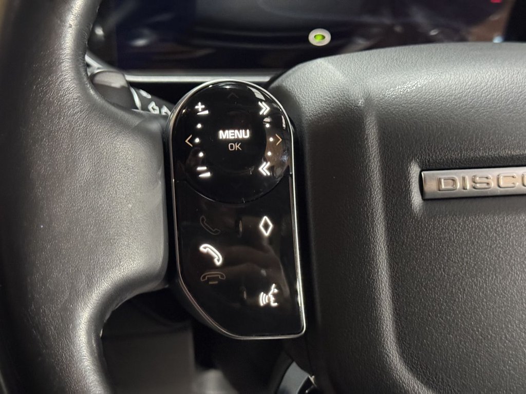 Used Land Rover Discovery 2018 for sale - 76985940: Photo 38