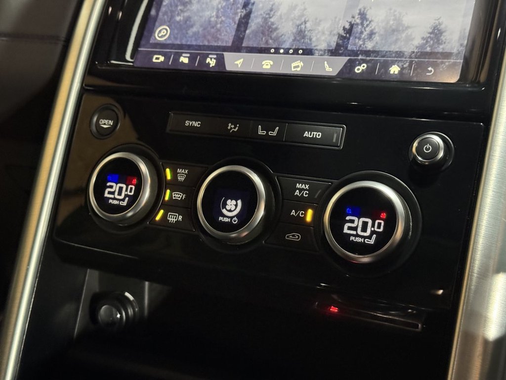 Used Land Rover Discovery 2018 for sale - 76985940: Photo 47