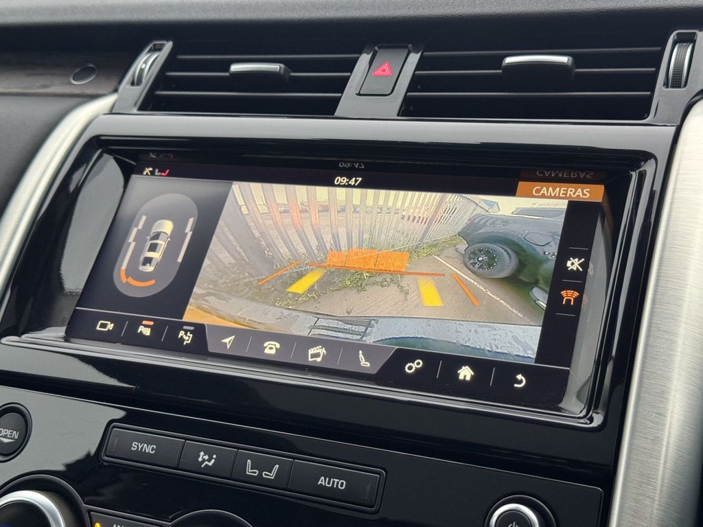 Used Land Rover Discovery 2018 for sale - 76985940: Photo 50