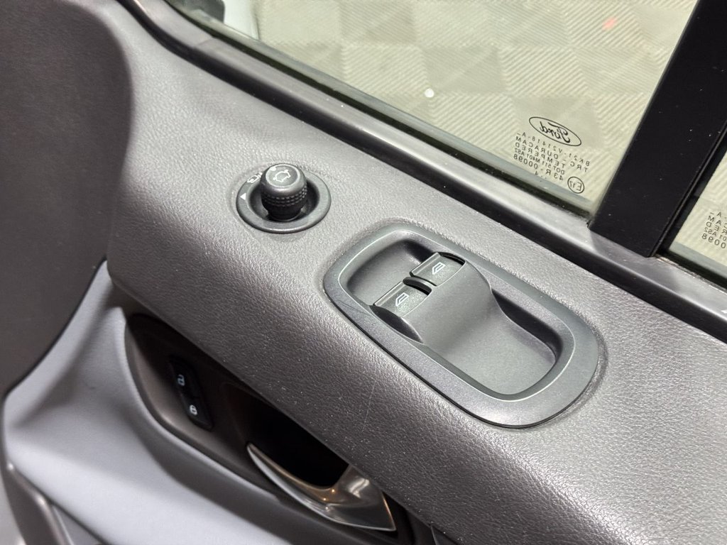 Used Ford Transit Custom 2014 for sale - 76417269: Photo 30