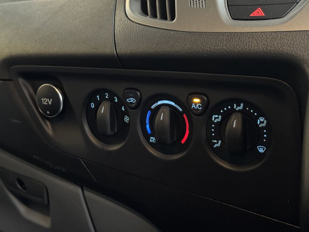 Used Ford Transit Custom 2014 for sale - 76417269: Photo 37