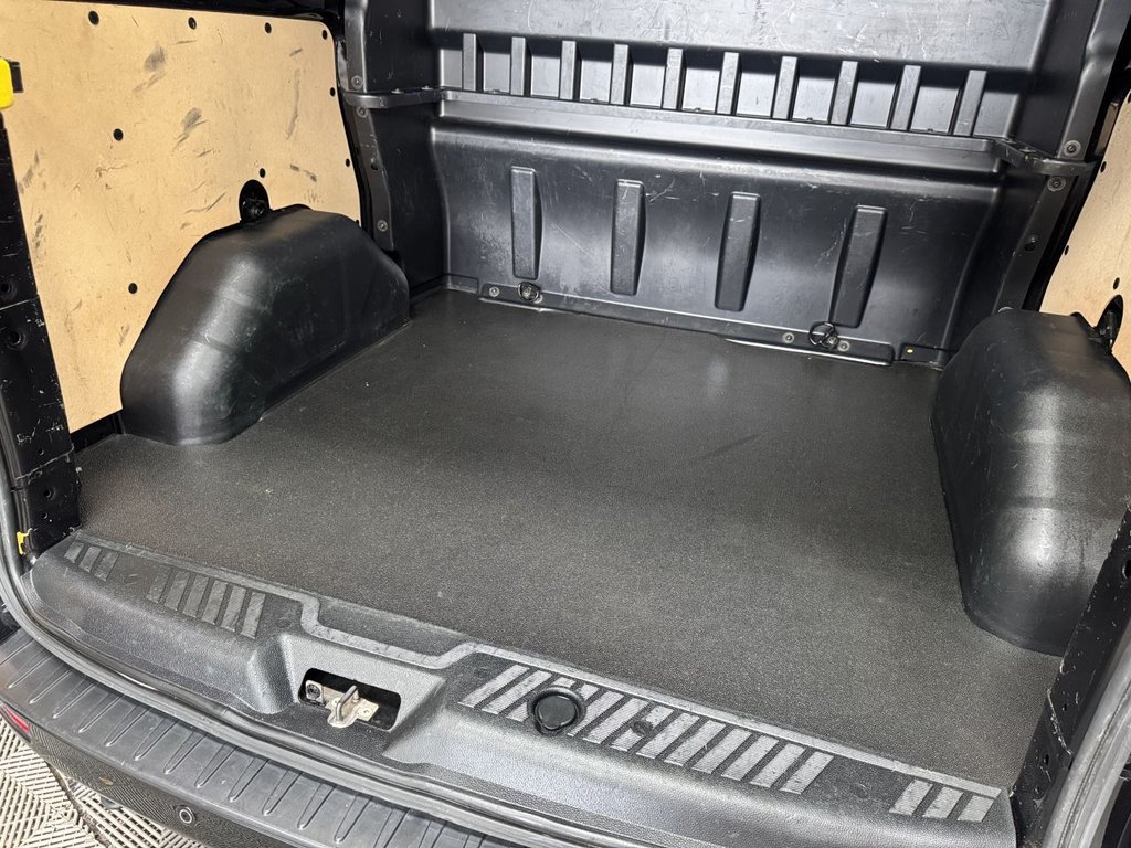 Used Ford Transit Custom 2022 for sale - 75777441: Photo 18