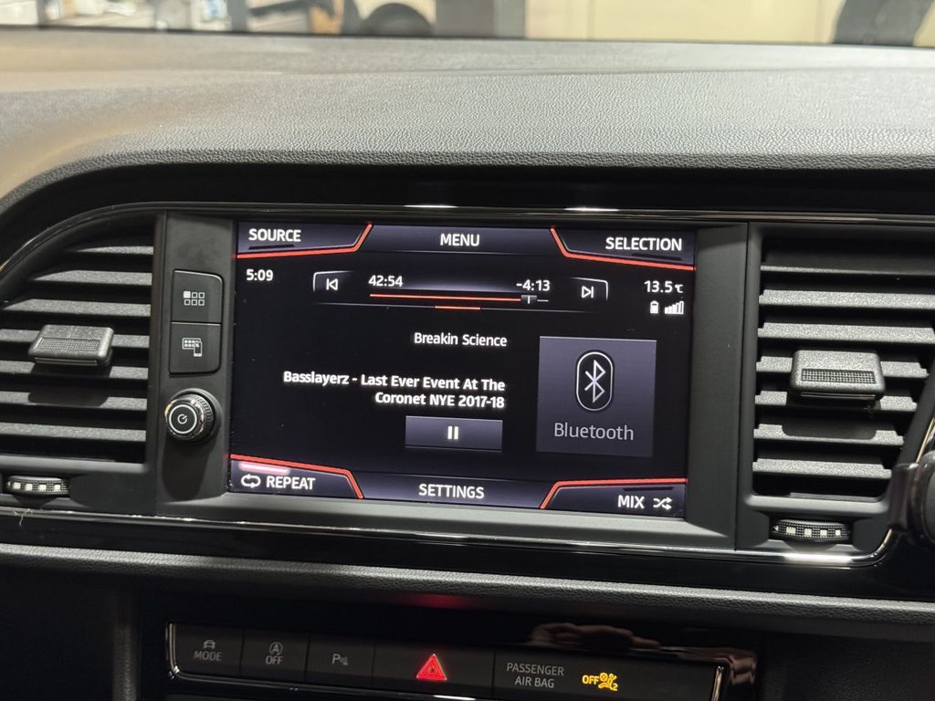 Used SEAT Leon 2019 for sale - 76389846: Photo 19