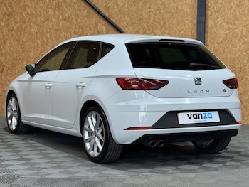 Used SEAT Leon 2019 for sale - 76389846: Photo
