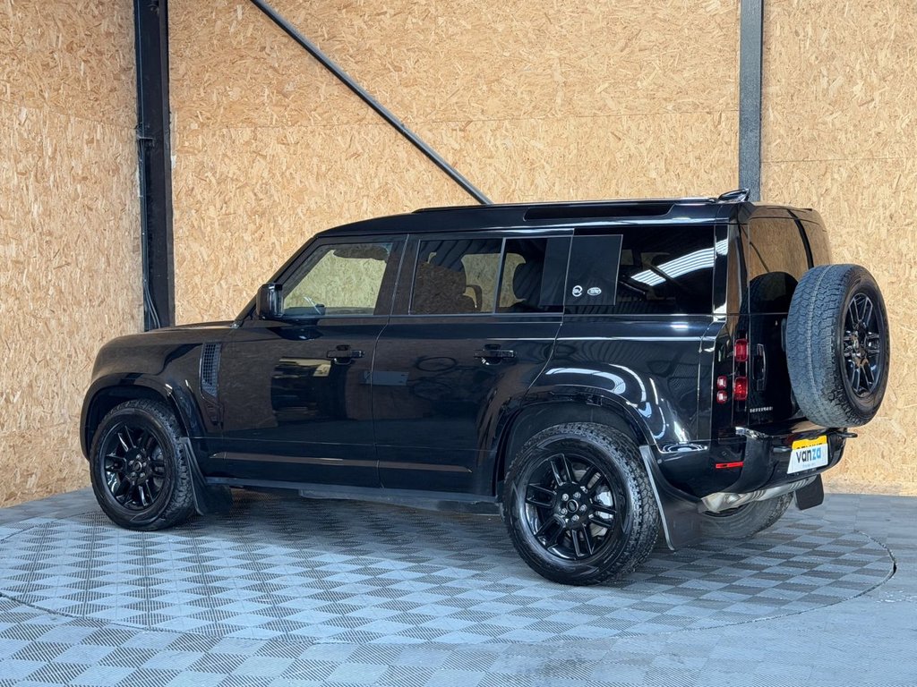 Used Land Rover Defender 2022 for sale - 77660170: Photo 12