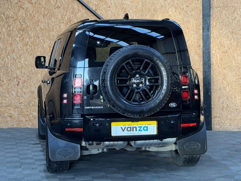 Used Land Rover Defender 2022 for sale - 77660170: Photo 17