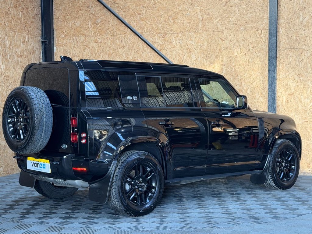 Used Land Rover Defender 2022 for sale - 77660170: Photo 21