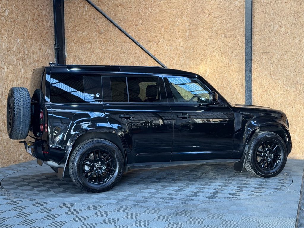 Used Land Rover Defender 2022 for sale - 77660170: Photo 25