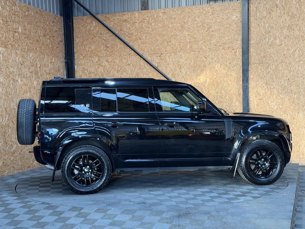 Used Land Rover Defender 2022 for sale - 77660170: Photo 26