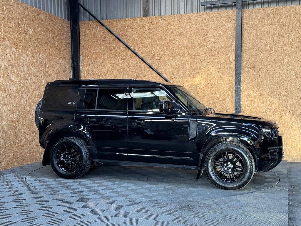 Used Land Rover Defender 2022 for sale - 77660170: Photo 27