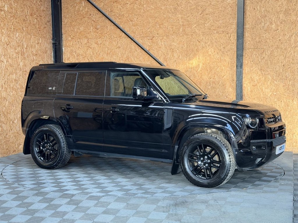 Used Land Rover Defender 2022 for sale - 77660170: Photo 31