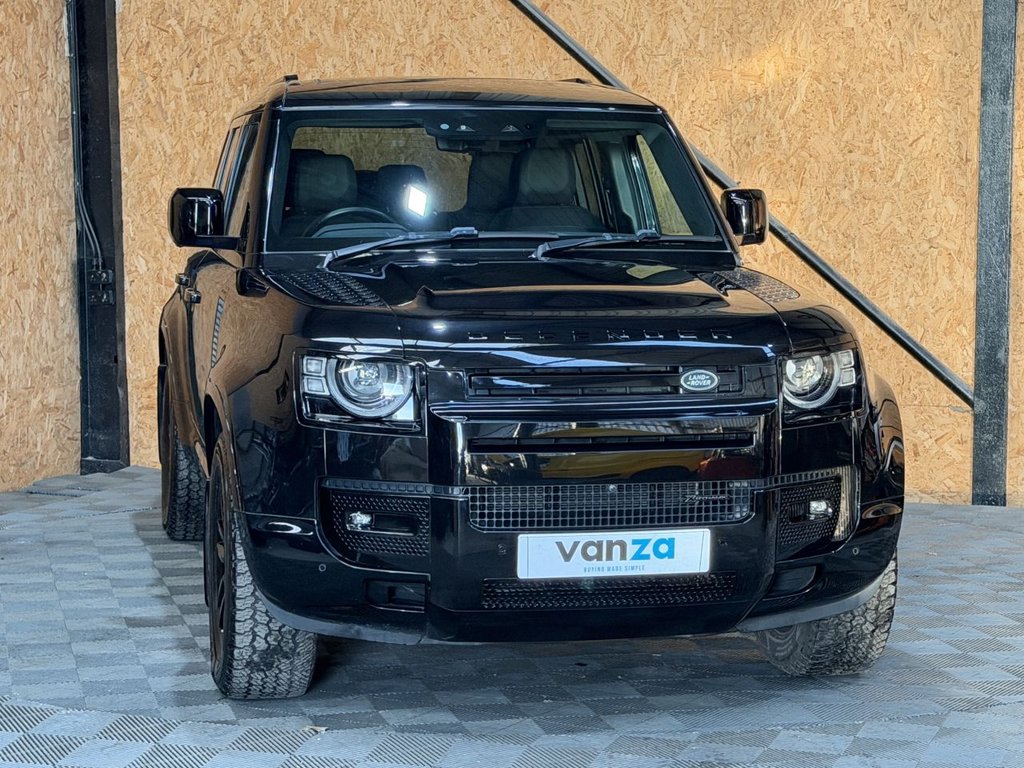 Used Land Rover Defender 2022 for sale - 77660170: Photo 42