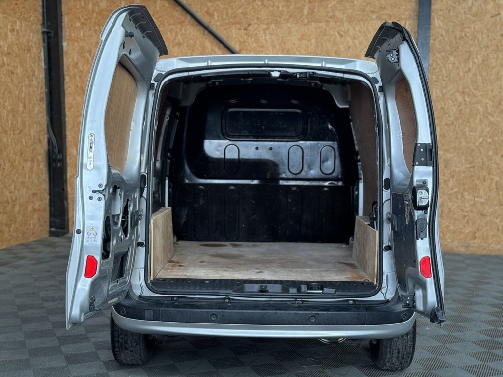 Used Renault Kangoo 2018 for sale - 76883125: Photo 10