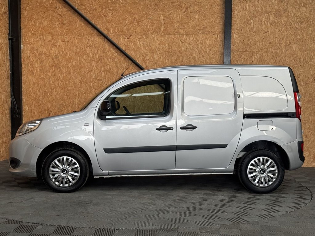 Used Renault Kangoo 2018 for sale - 76883125: Photo 12