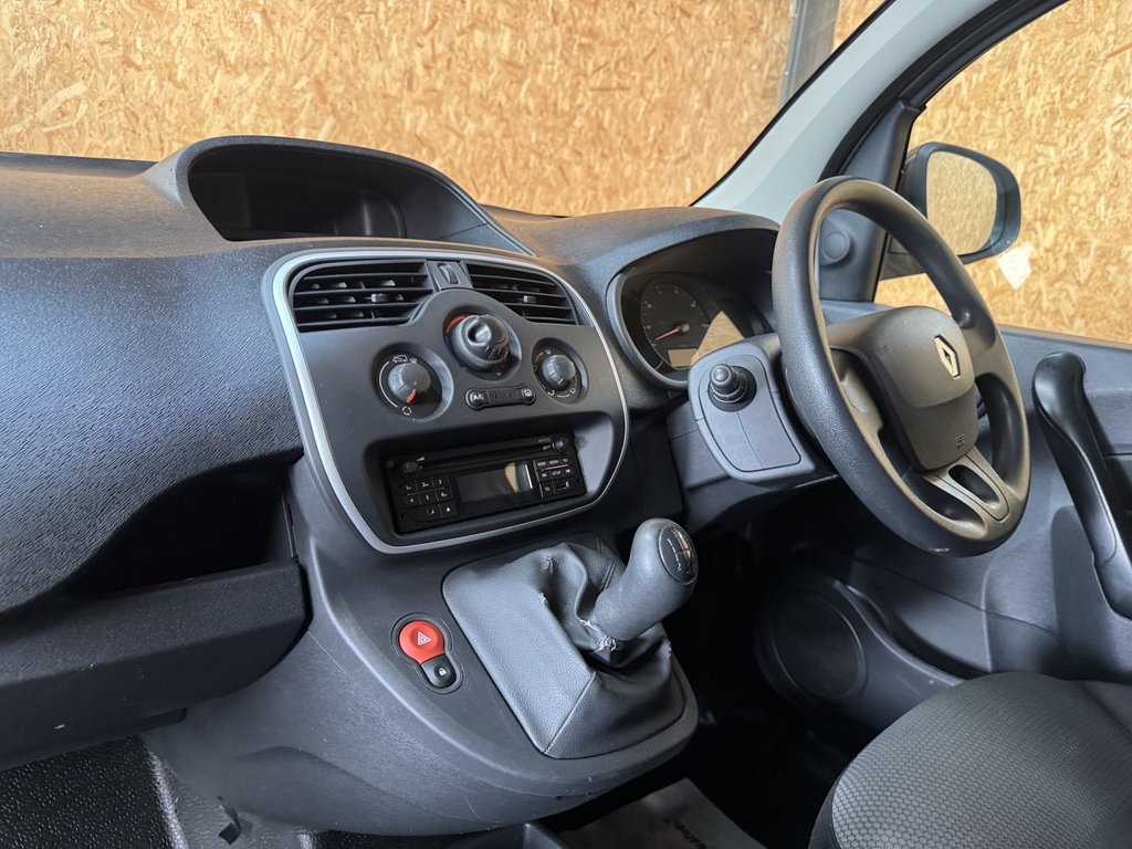 Used Renault Kangoo 2018 for sale - 76883125: Photo 19