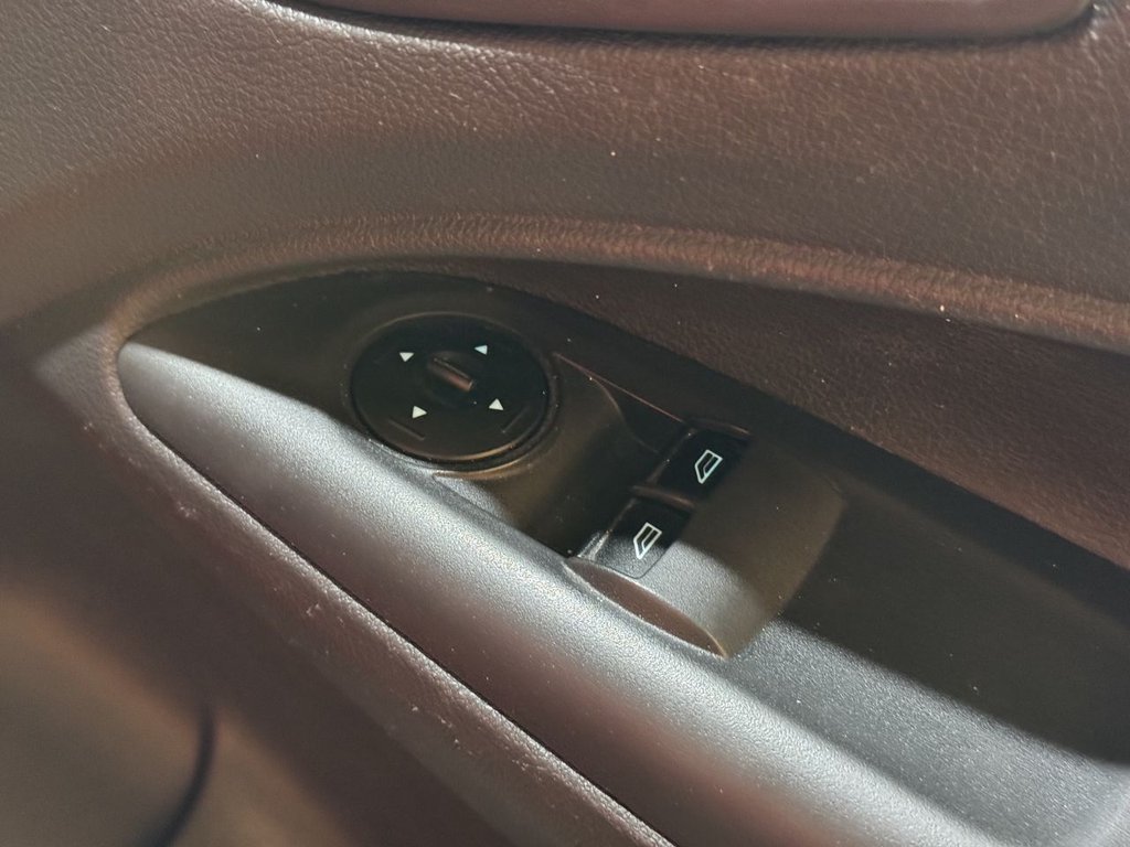 Used Ford Transit Connect 2014 for sale - 77368851: Photo 29