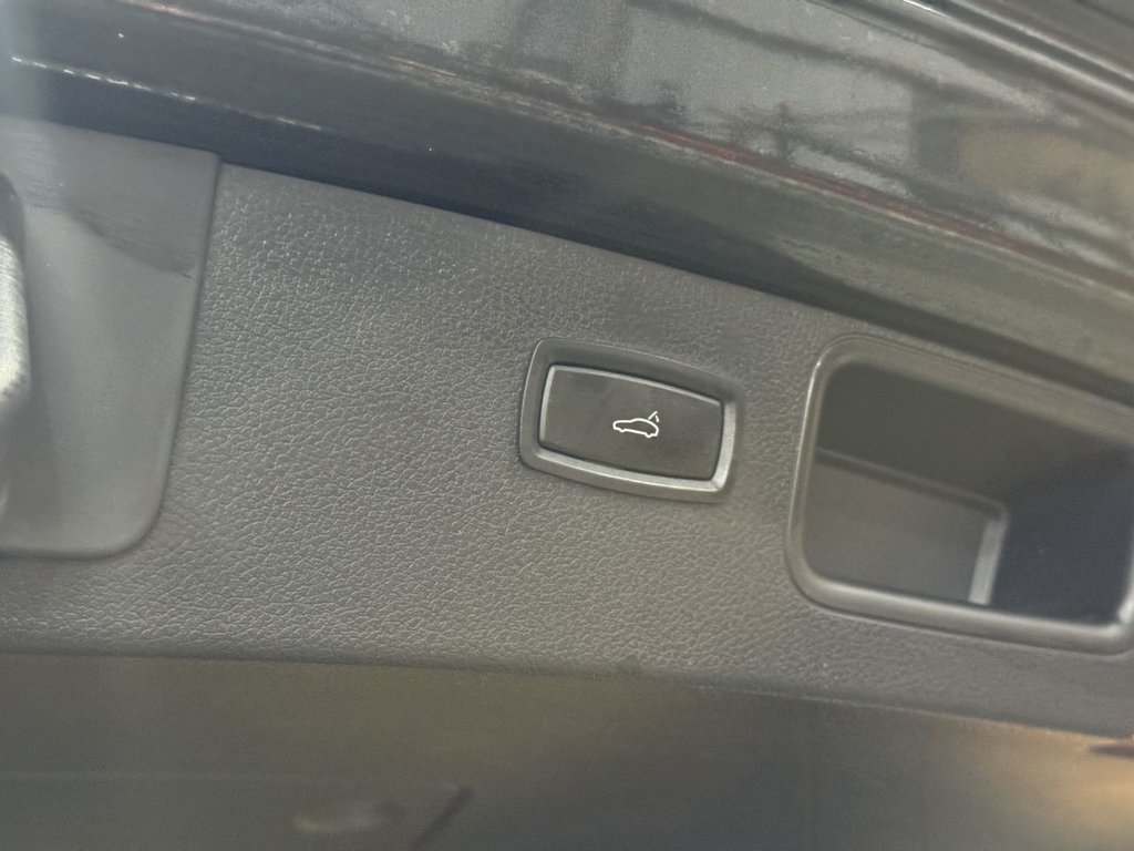 Used Porsche Macan 2018 for sale - 76162963: Photo 15