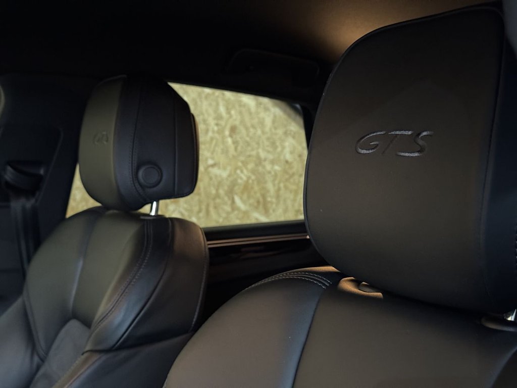 Used Porsche Macan 2018 for sale - 76162963: Photo 21