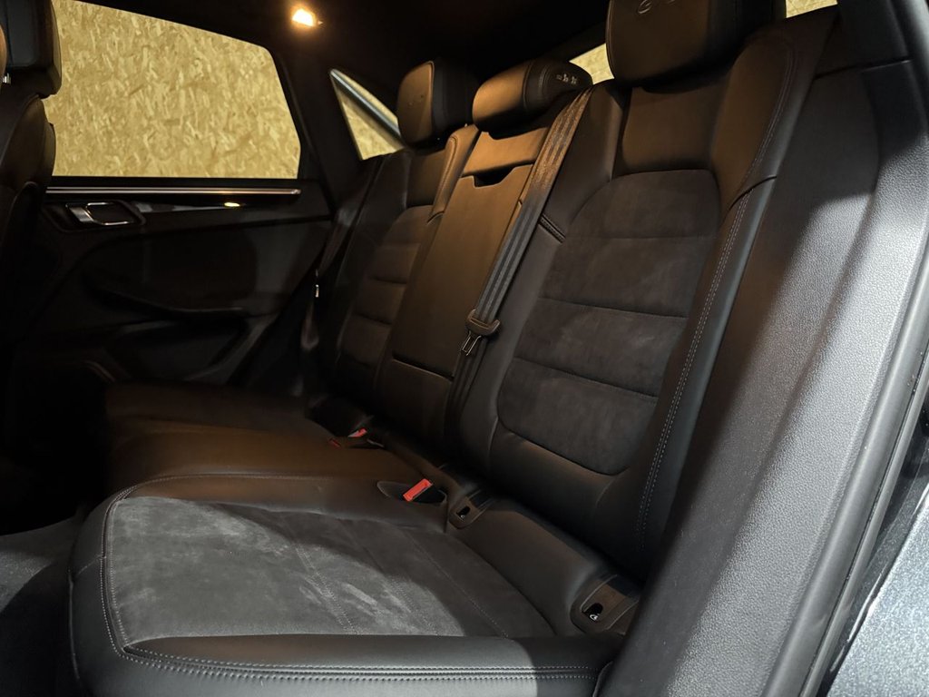 Used Porsche Macan 2018 for sale - 76162963: Photo 24