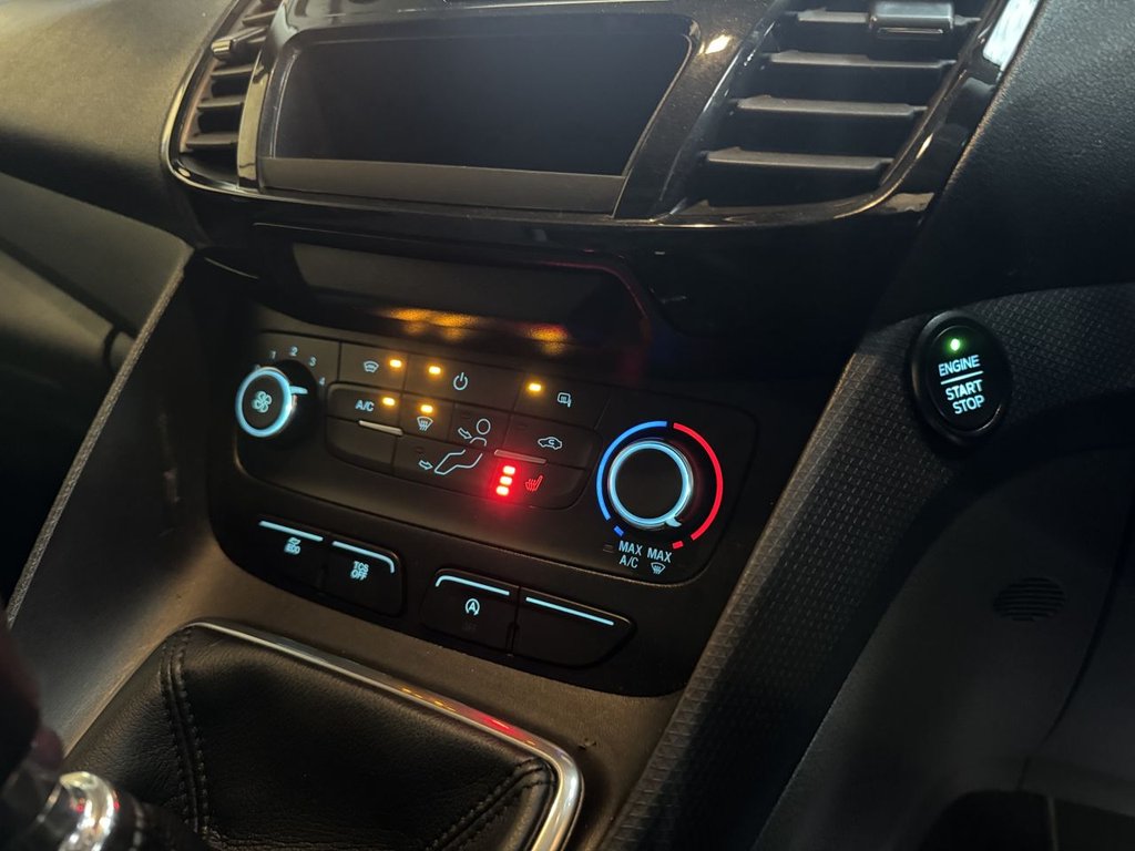 Used Ford Transit Connect 2022 for sale - 76617405: Photo 38