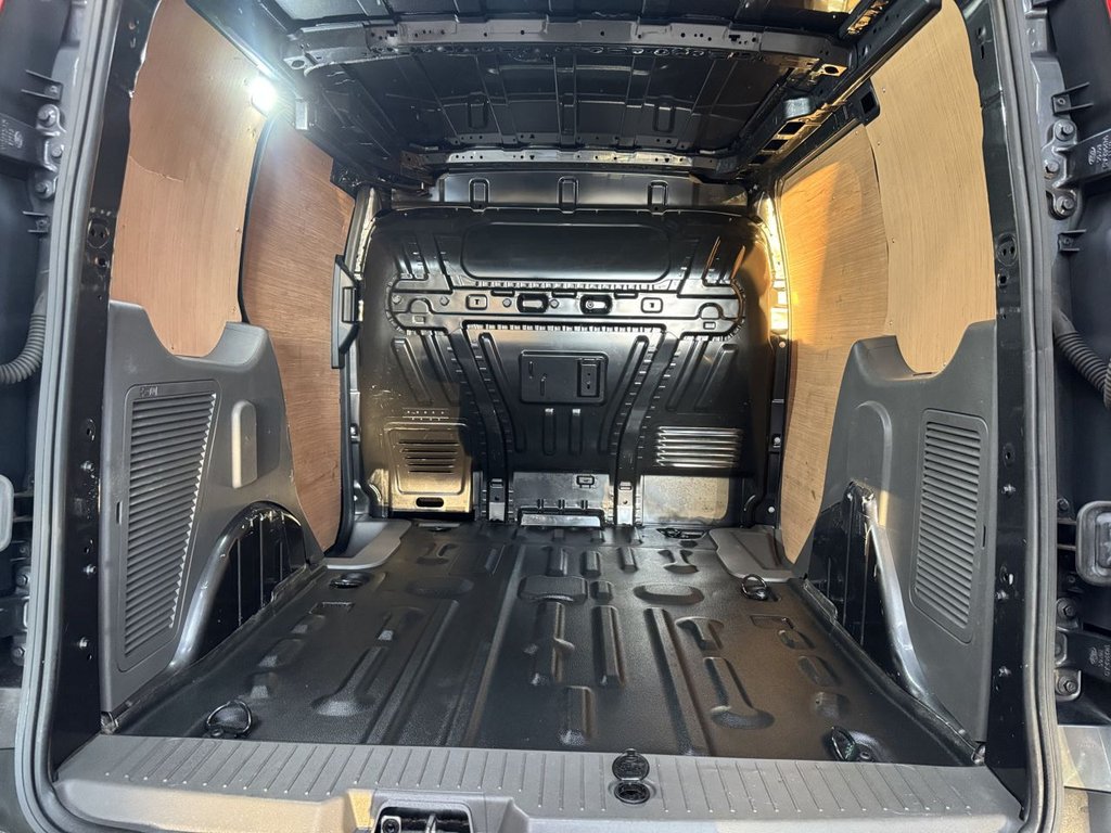 Used Ford Transit Connect 2022 for sale - 76617405: Photo 8