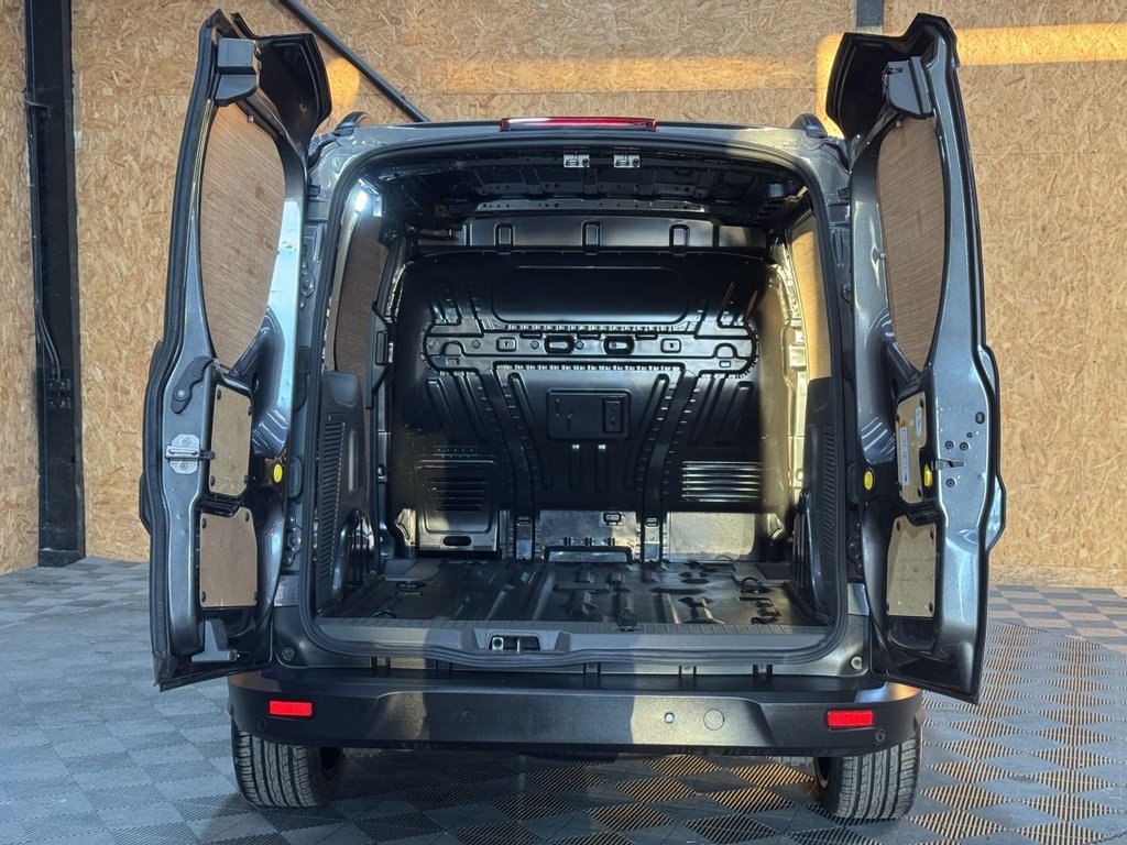 Used Ford Transit Connect 2022 for sale - 76617405: Photo 9