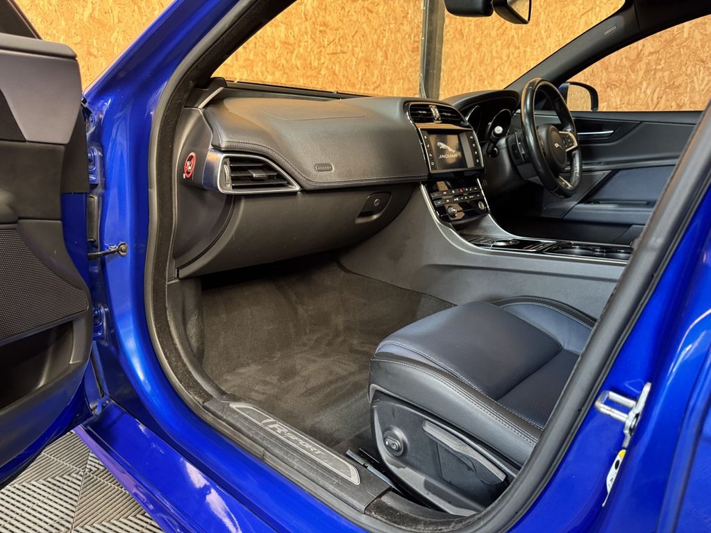 Used Jaguar XE 2016 for sale - 77133006: Photo 22