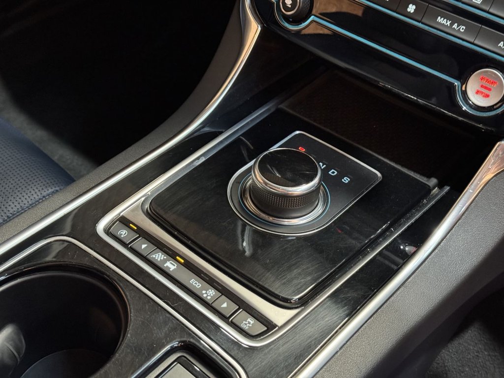 Used Jaguar XE 2016 for sale - 77133006: Photo 39