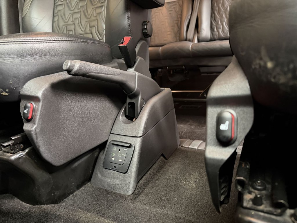 Used Ford Tourneo Custom 2018 for sale - 76966321: Photo 44