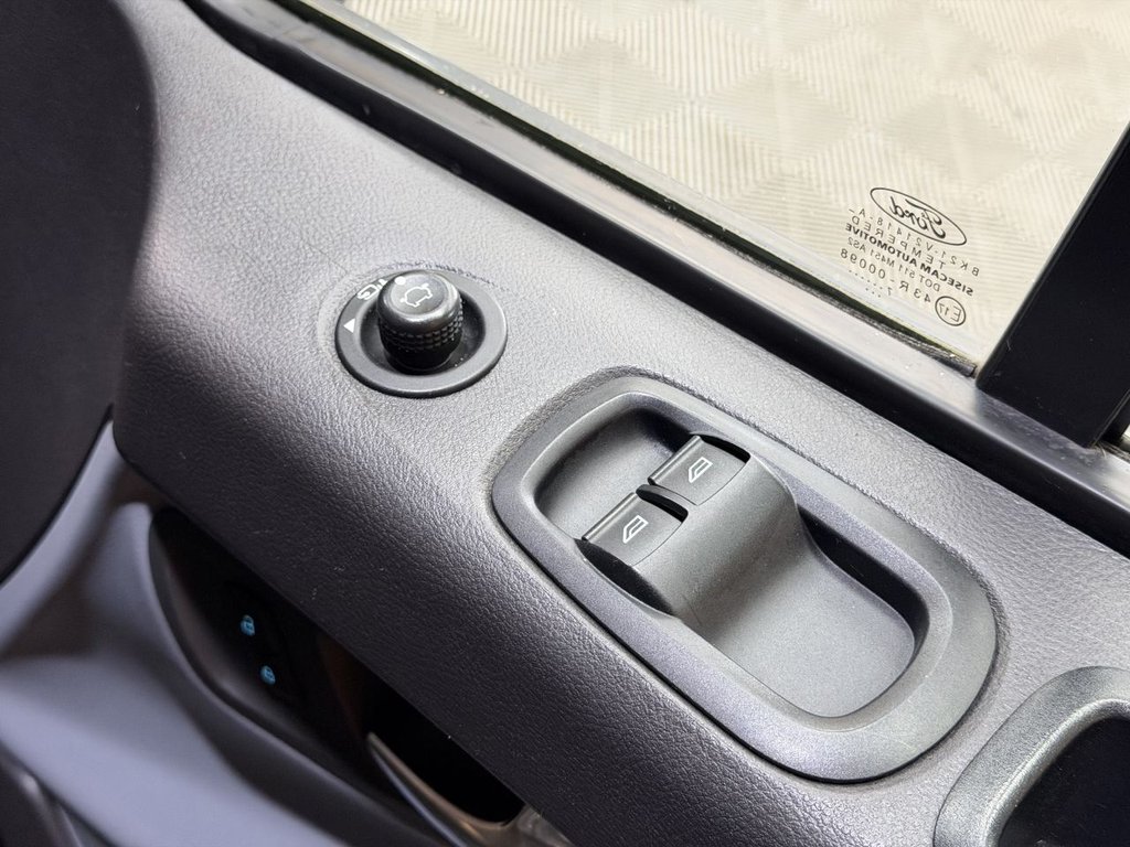 Used Ford Tourneo Custom 2018 for sale - 76966321: Photo 46