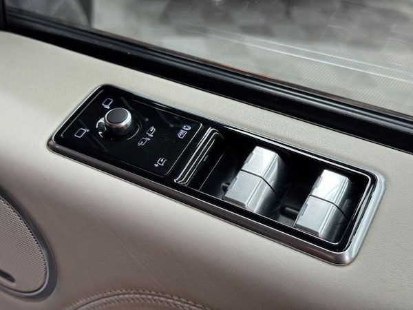 Used Land Rover Range Rover 2019 for sale - 75548836: Photo 47