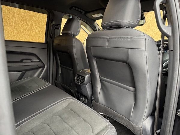 Used Volkswagen Amarok 2023 for sale - 74124268: Photo 43