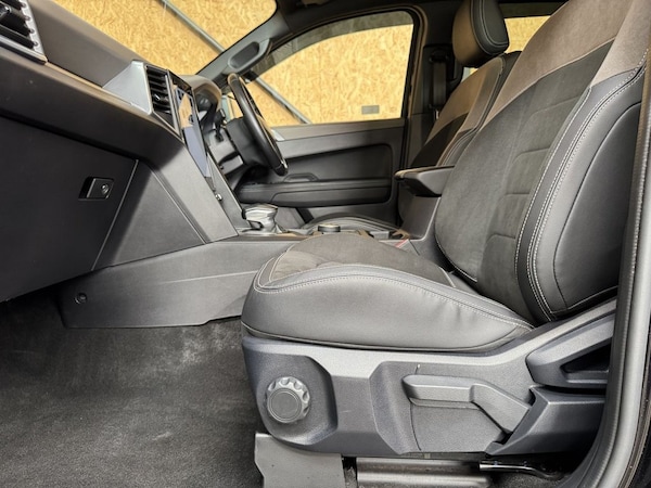 Used Volkswagen Amarok 2023 for sale - 74124268: Photo 44