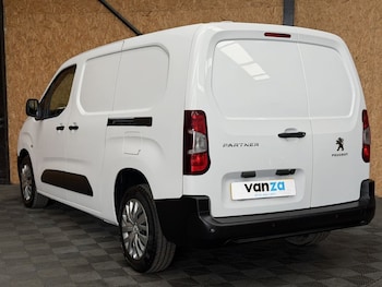 Used Peugeot Partner 2022 for sale - 78557103: Photo