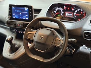 Used Peugeot Partner 2022 for sale - 78557103: Photo