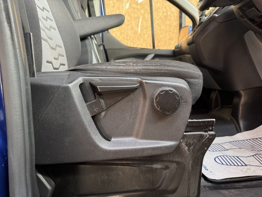 Used Ford Transit Custom 2017 for sale - 76950324: Photo 31