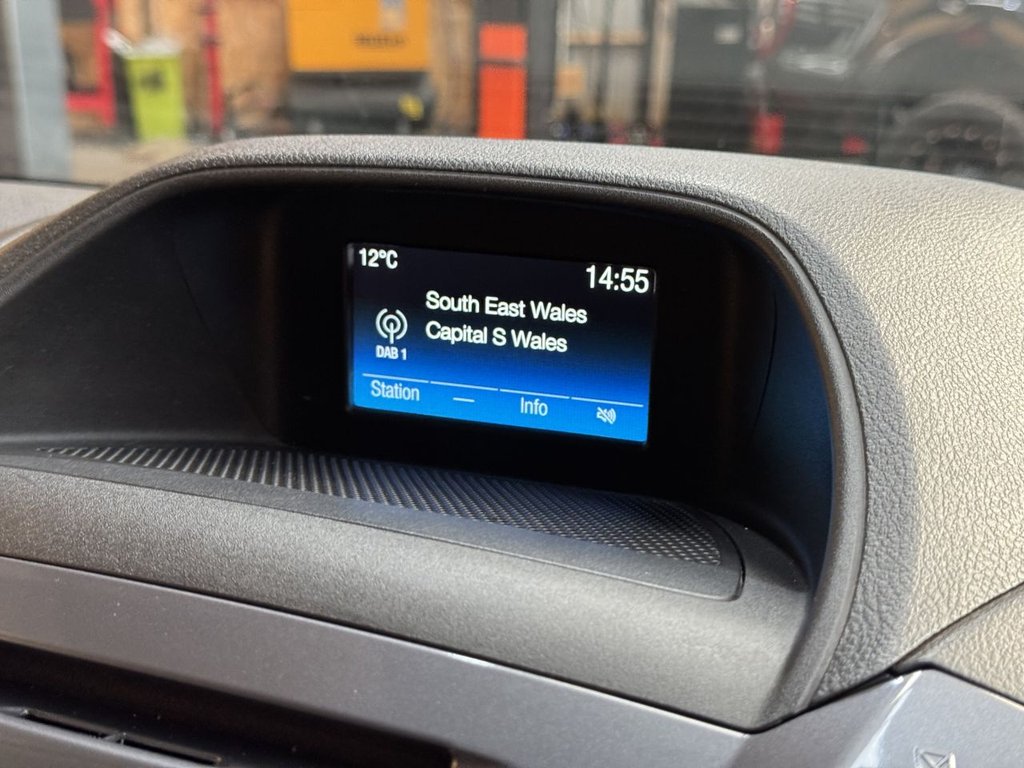 Used Ford Transit Custom 2017 for sale - 76950324: Photo 39