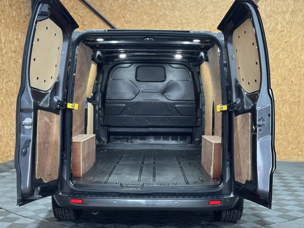 Used Ford Transit Custom 2021 for sale - 76647695: Photo 10