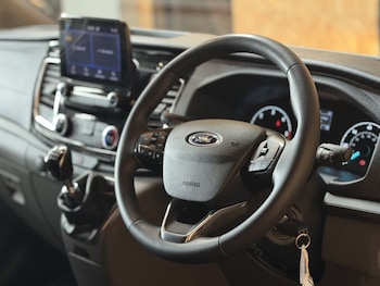 Used Ford Transit Custom 2023 for sale - 78463626: Photo