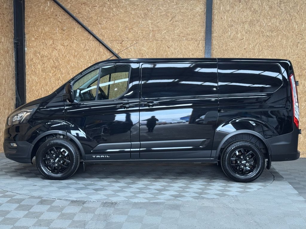 Used Ford Transit Custom 2022 for sale - 76147336: Photo 2
