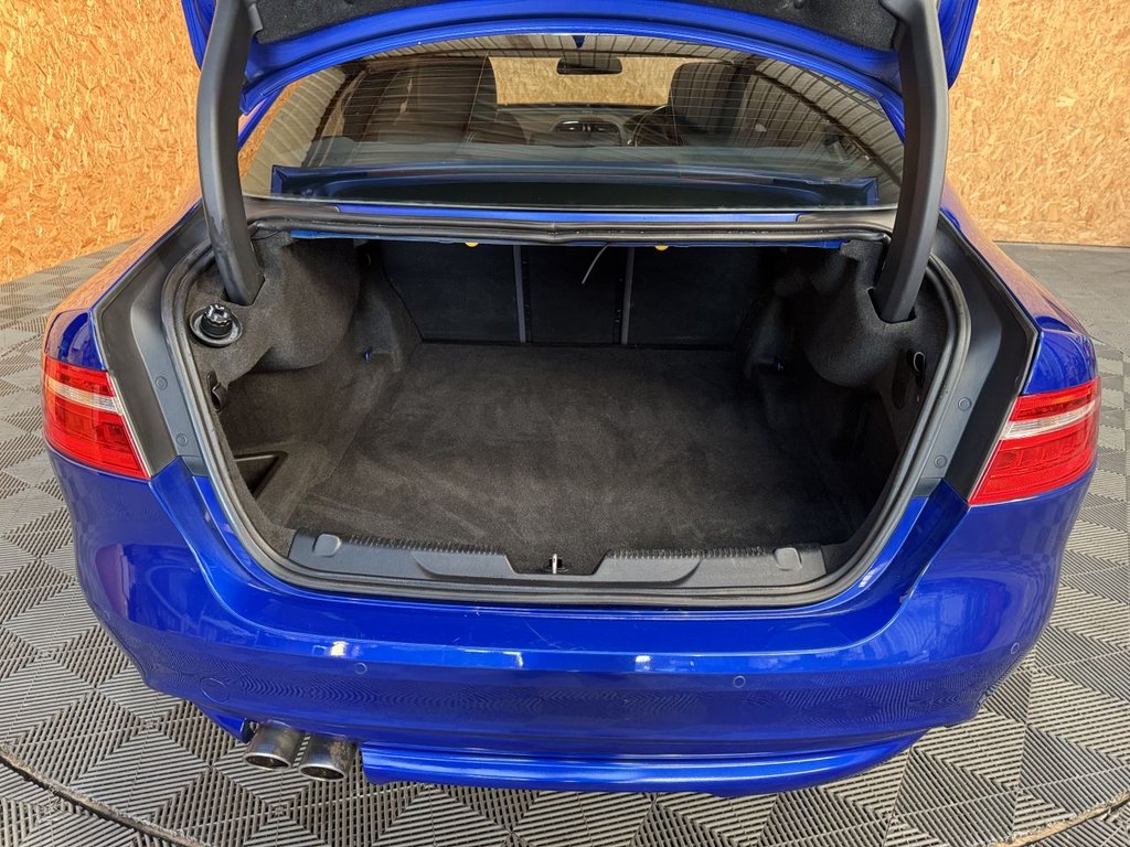 Used Jaguar XE 2016 for sale - 77369219: Photo 16